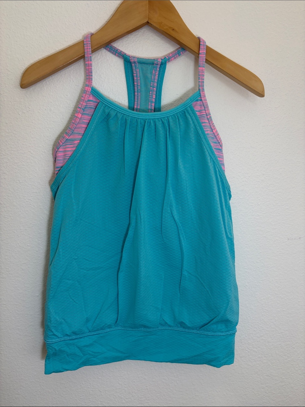 Ivivva Aqua Athletic Tank Top with Pink Straps